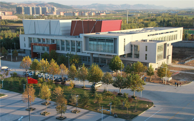 37山东传媒职业学院.jpg