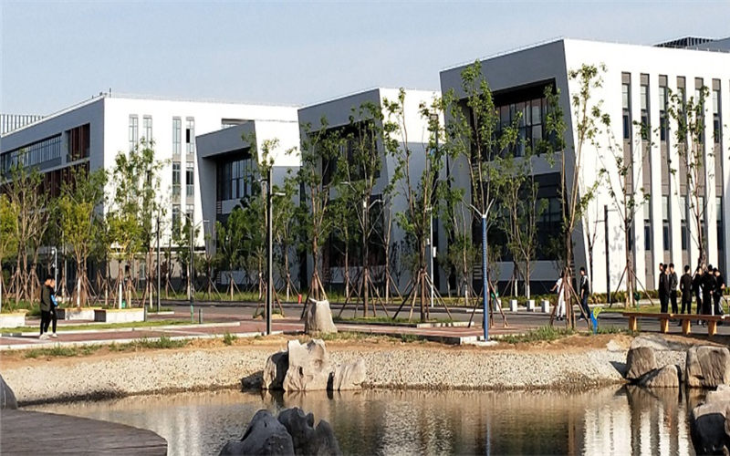 81山东化工职业学院.jpg